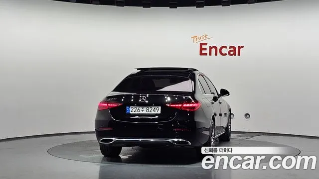 Mercedes-Benz C-Класс 2022 thumb 4