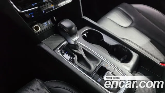 Hyundai Santa Fe 2020 thumb 9