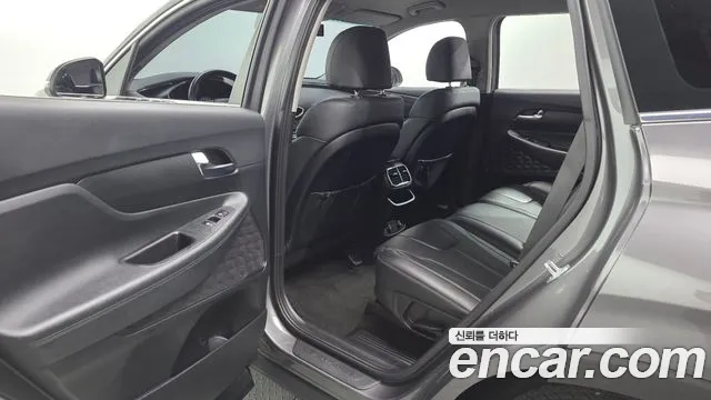 Hyundai Santa Fe 2020 thumb 12