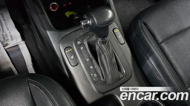 Kia K3 2012 thumb 9