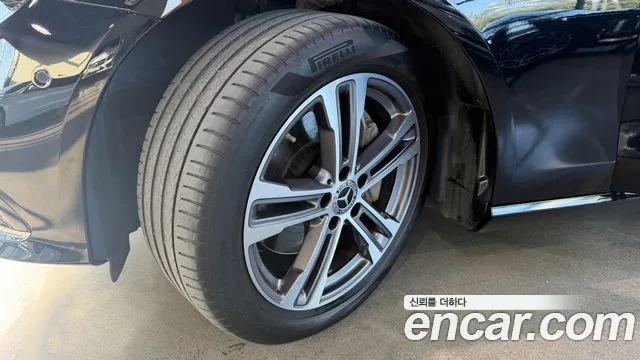 Mercedes-Benz E-Класс 2022 thumb 5