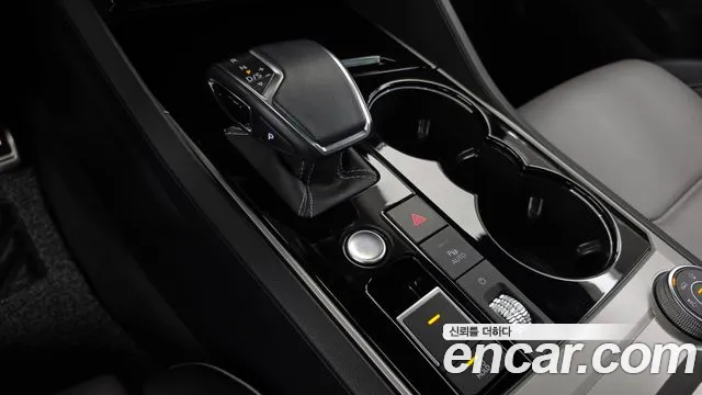 Volkswagen Touareg 2023 thumb 9