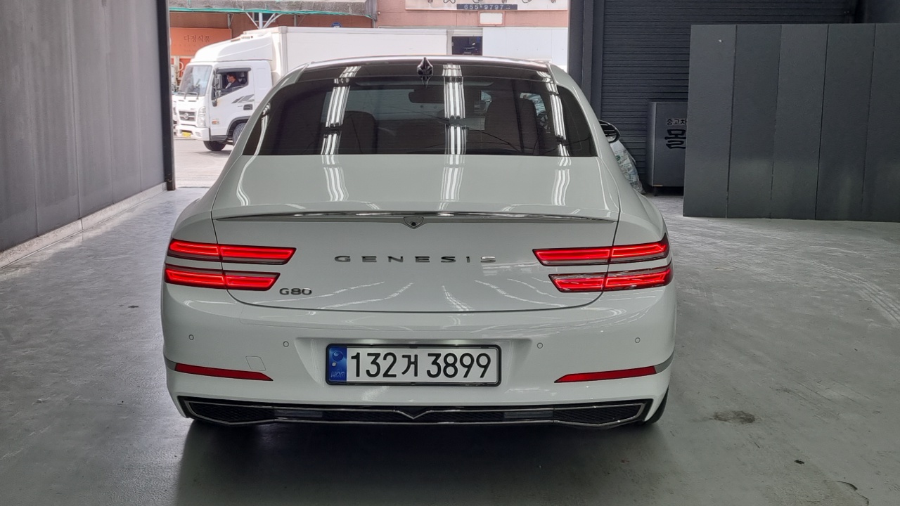Genesis G80 2020 thumb 4