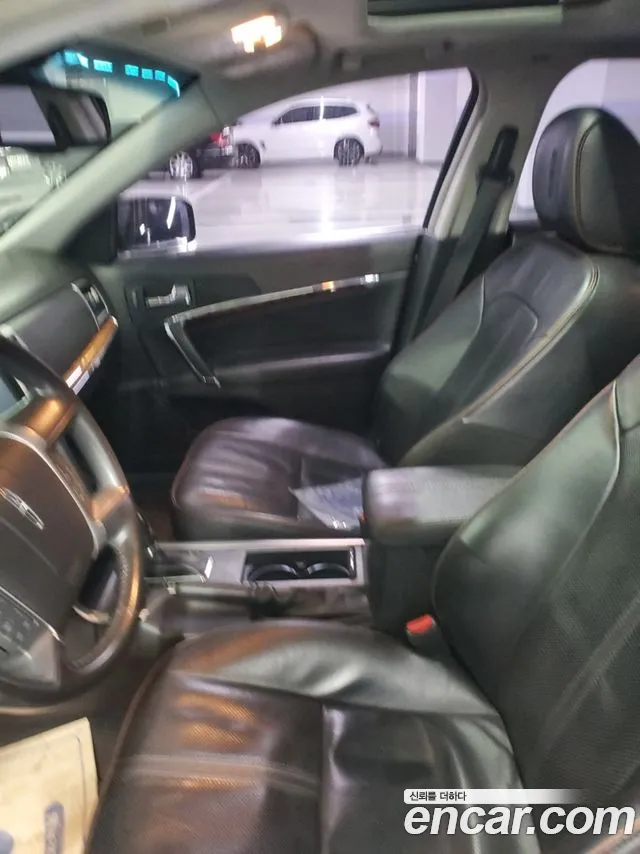 Lincoln MKZ 2010 thumb 7