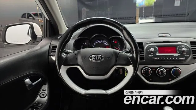 Kia Morning 2013 thumb 11
