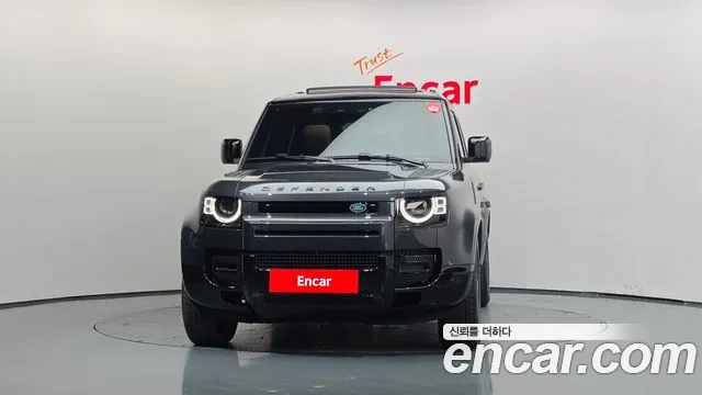 Land Rover Defender 2025 thumb 3