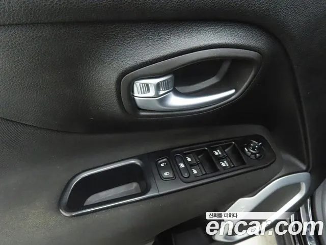 Jeep Renegade 2018 thumb 9