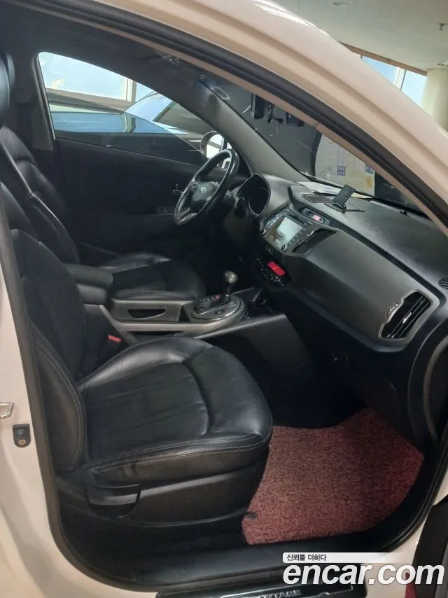 Kia Sportage 2013 thumb 4