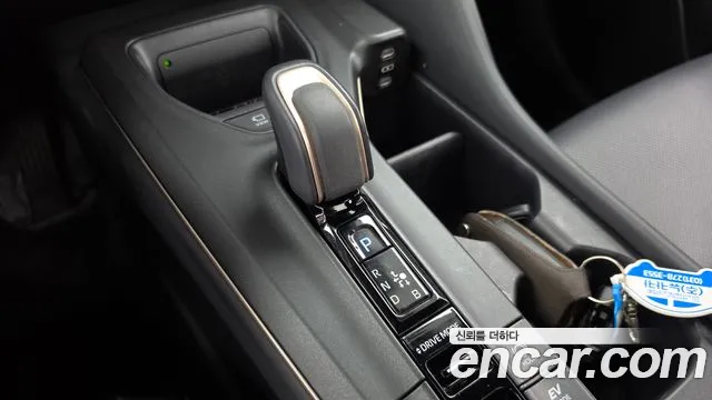 Toyota Crown 2023 thumb 9