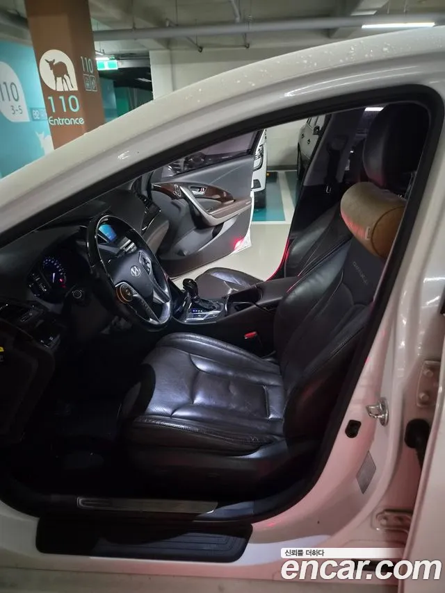 Hyundai Grandeur 2015 thumb 9