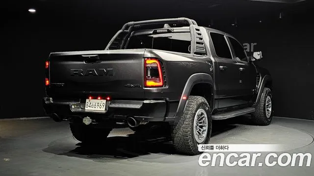 Dodge Ram Pick Up 2021 thumb 2