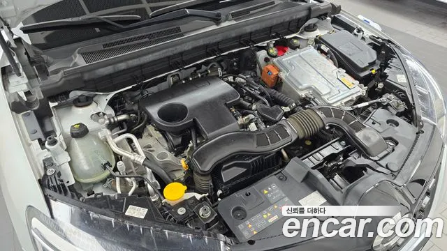 Renault-KoreaSamsung Arkana 2023 thumb 6