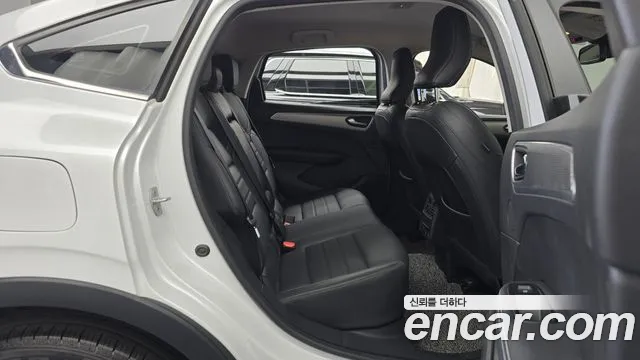 Renault-KoreaSamsung Arkana 2023 thumb 12