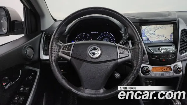 KG_Mobility_Ssangyong KORANDO 2014 thumb 11