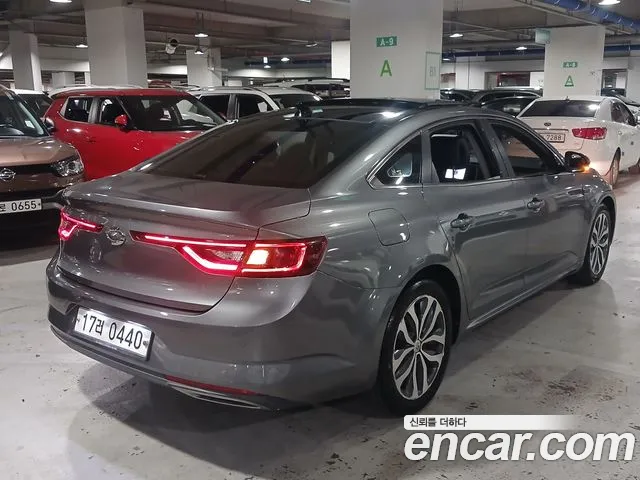 Renault-KoreaSamsung Megane 2016 thumb 3