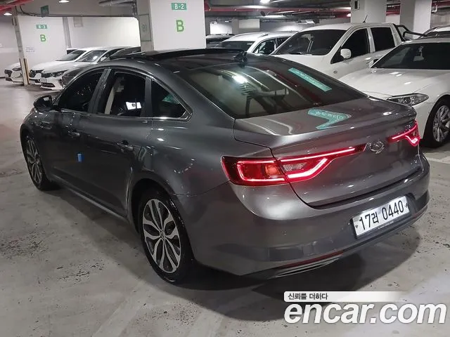 Renault-KoreaSamsung Megane 2016 thumb 4