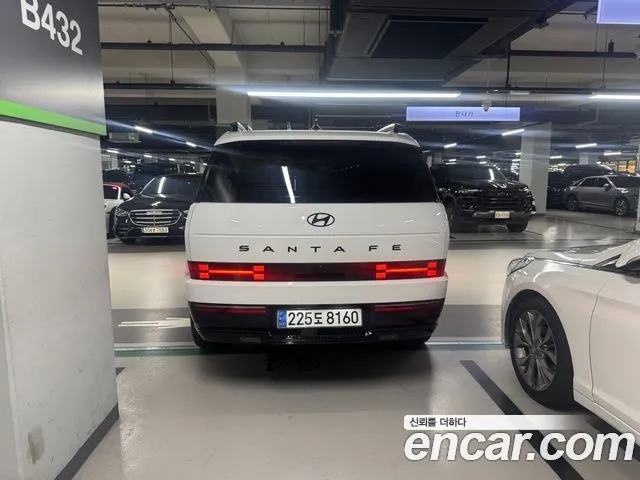 Hyundai Santa Fe 2024 thumb 3