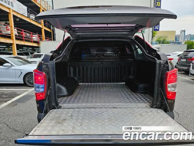 KG_Mobility_Ssangyong Rexton 2018 thumb 9
