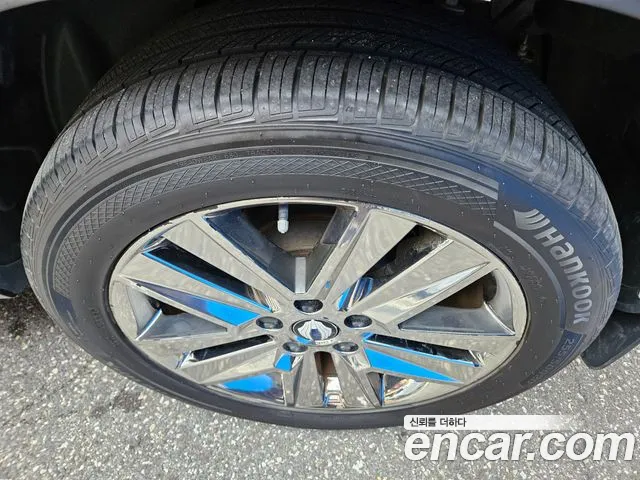 KG_Mobility_Ssangyong Rexton 2018 thumb 10