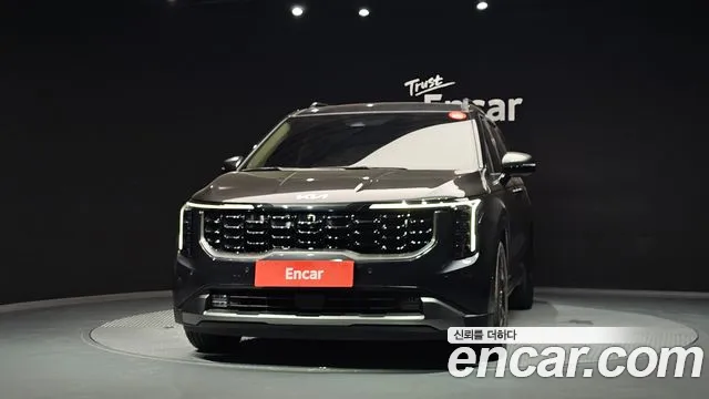 Kia Carnival 2024 thumb 3
