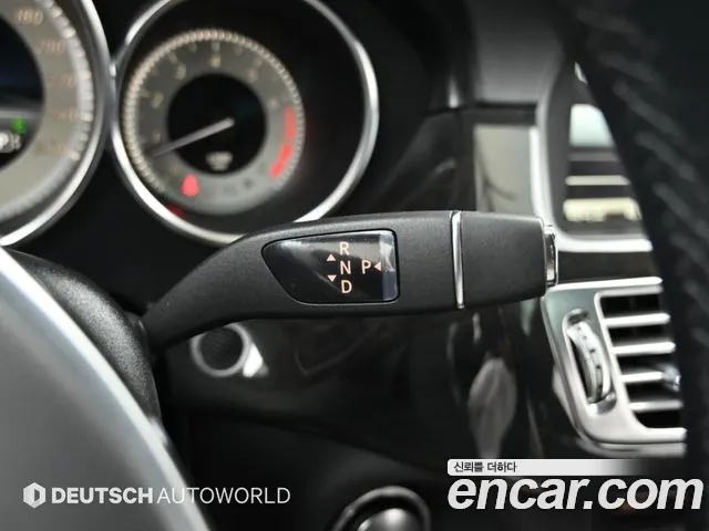 Mercedes-Benz CLS-Class 2014 thumb 9