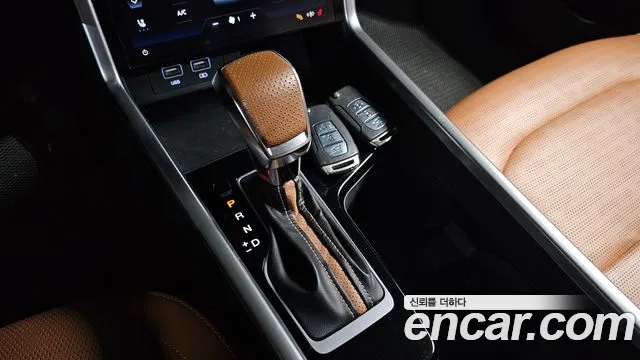 KG_Mobility_Ssangyong Torres 2023 thumb 8