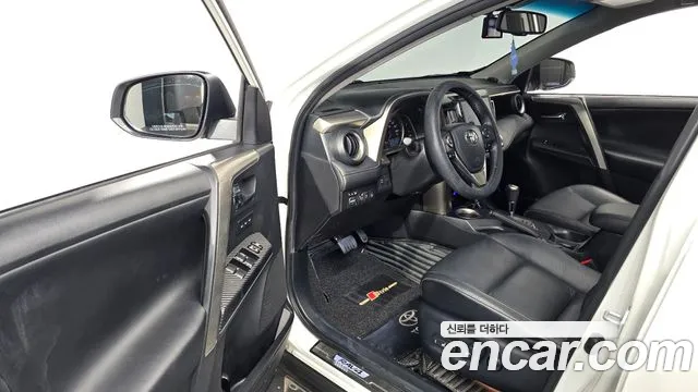 Toyota RAV4 2014 thumb 9