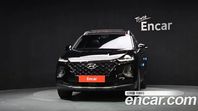 Hyundai Santa Fe 2018 thumb 3