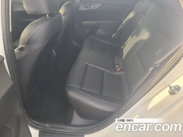 Kia K3 2021 thumb 9