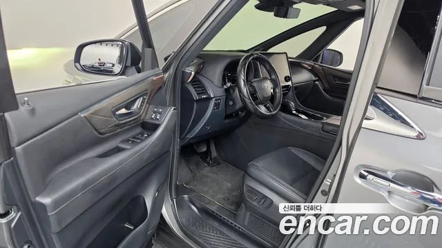 Toyota Alphard 2024 thumb 10