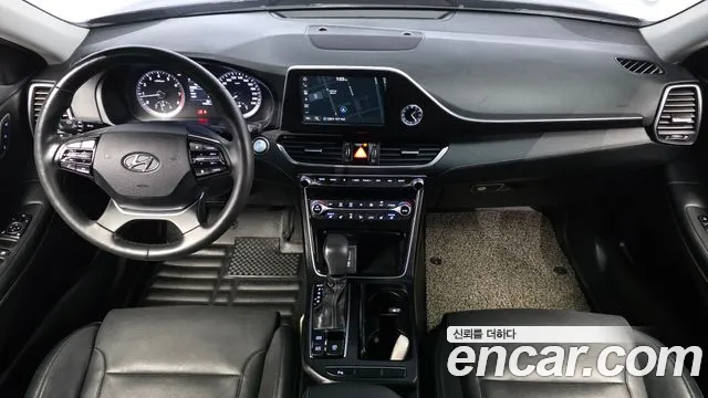 Hyundai Grandeur 2017 thumb 6