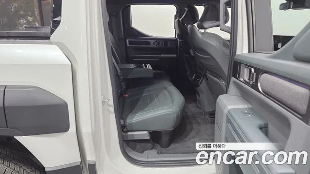 Kia Tasman 2025 thumb 11