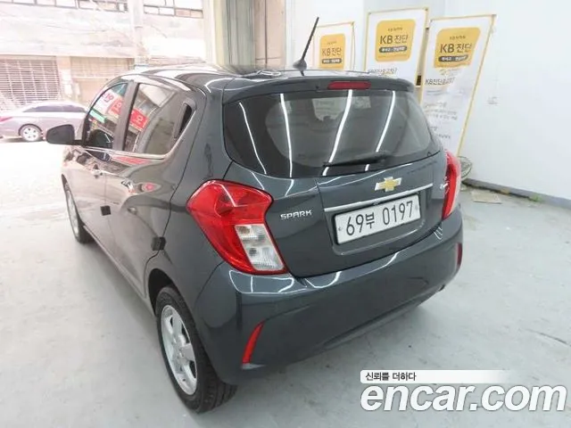 ChevroletGMDaewoo Spark 2016 thumb 4