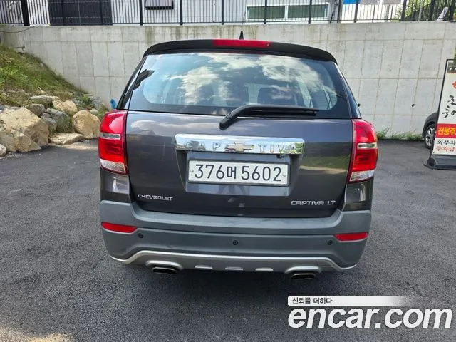 ChevroletGMDaewoo Captiva 2015 thumb 4