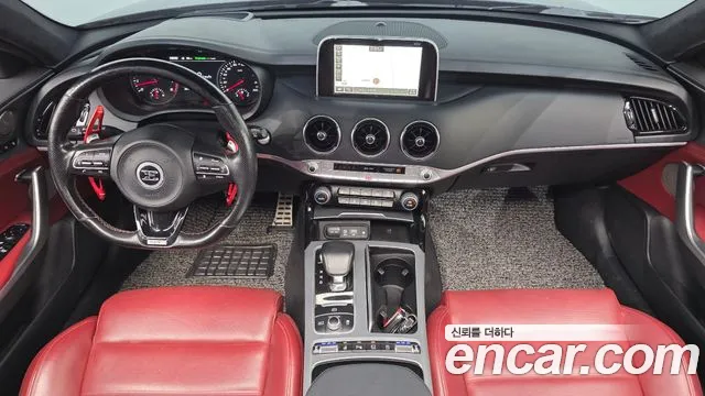 Kia Stinger 2018 thumb 7
