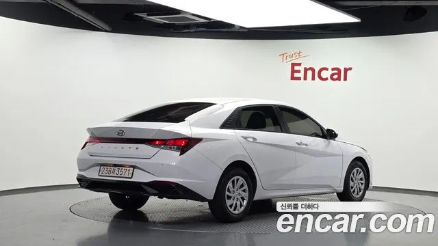 Hyundai Avante 2022 thumb 2