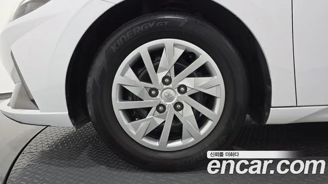Hyundai Avante 2022 thumb 5