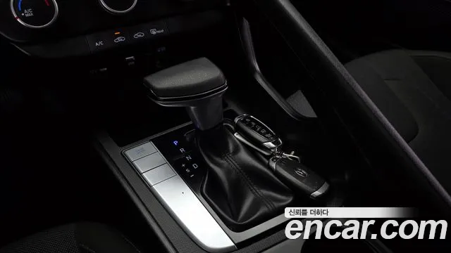 Hyundai Avante 2022 thumb 9