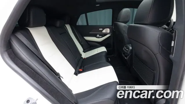 Mercedes-Benz GLE 2023 thumb 10