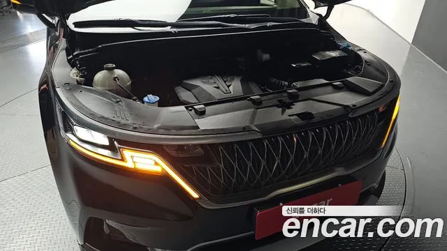 Kia Carnival 2022 thumb 6