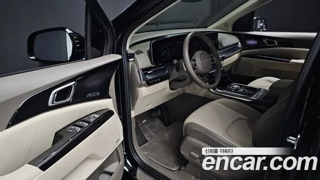 Kia Carnival 2022 thumb 11