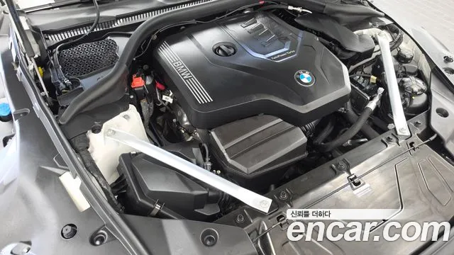 BMW Z4 2024 thumb 6