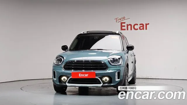 MINI Countryman 2023 thumb 2