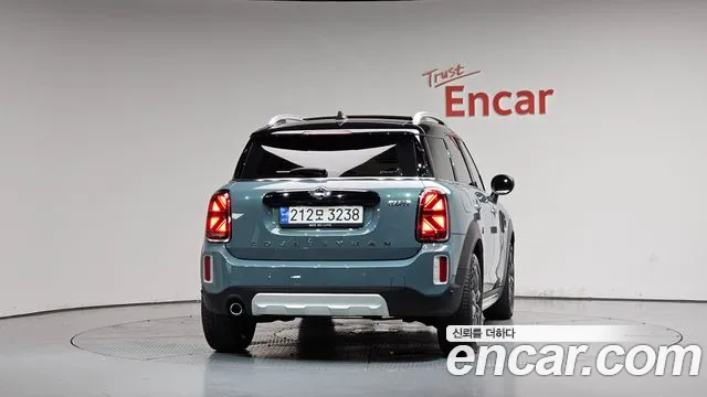 MINI Countryman 2023 thumb 3