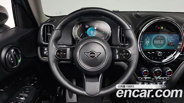 MINI Countryman 2023 thumb 12