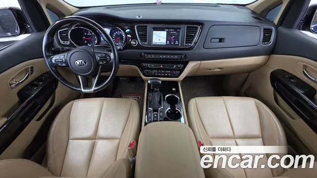 Kia Carnival 2019 thumb 7