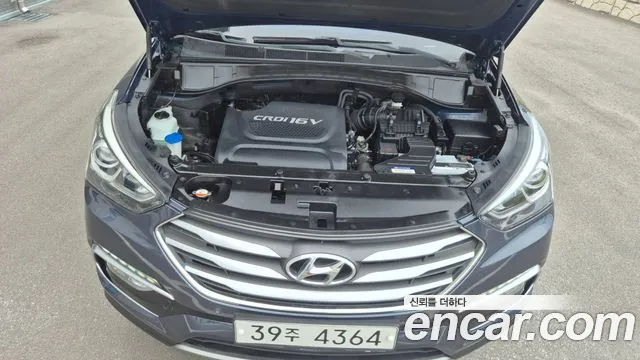 Hyundai Santa Fe 2017 thumb 6