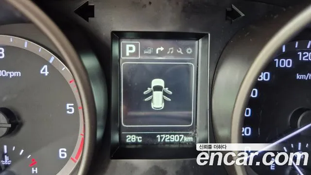 Hyundai Santa Fe 2017 thumb 8