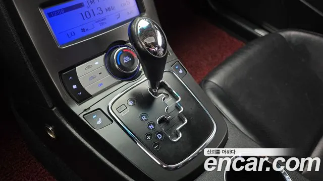 Hyundai Genesis 2009 thumb 9