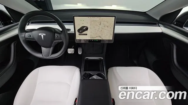 Tesla Model Y 2024 thumb 6